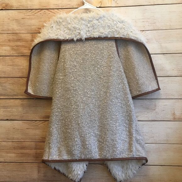 ‎iiSISTERS WOOL BLEND SHERPA LINED OPEN FRONT VEST - Picture 8 of 9